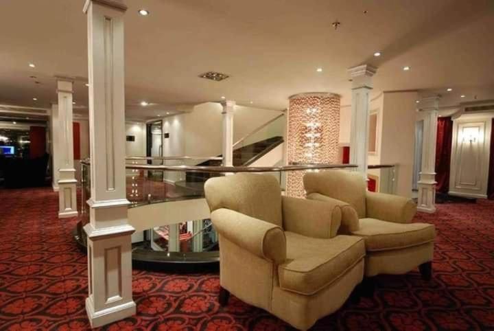 Five Star Nile Cruise From Aswan To Luxor 호텔 외부 사진